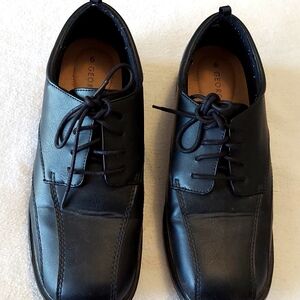 Black George shoes size 6
